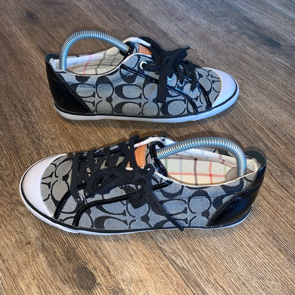 Coach Shoes - Coach NWOT lace up sneakers black & gray color woman’s size 8B.